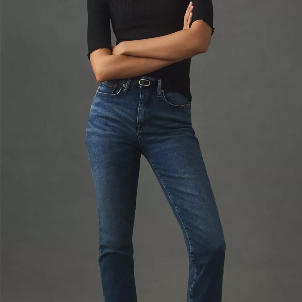 Good American Jean. Good Waist Crop, skinny high rise jean with flat tummy tech - Picture 3 of 9